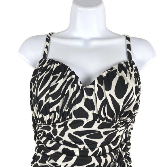 Miraclesuit One Piece Swimsuit Women's Size 10 Black White Print Ruched - Picture 3 of 8